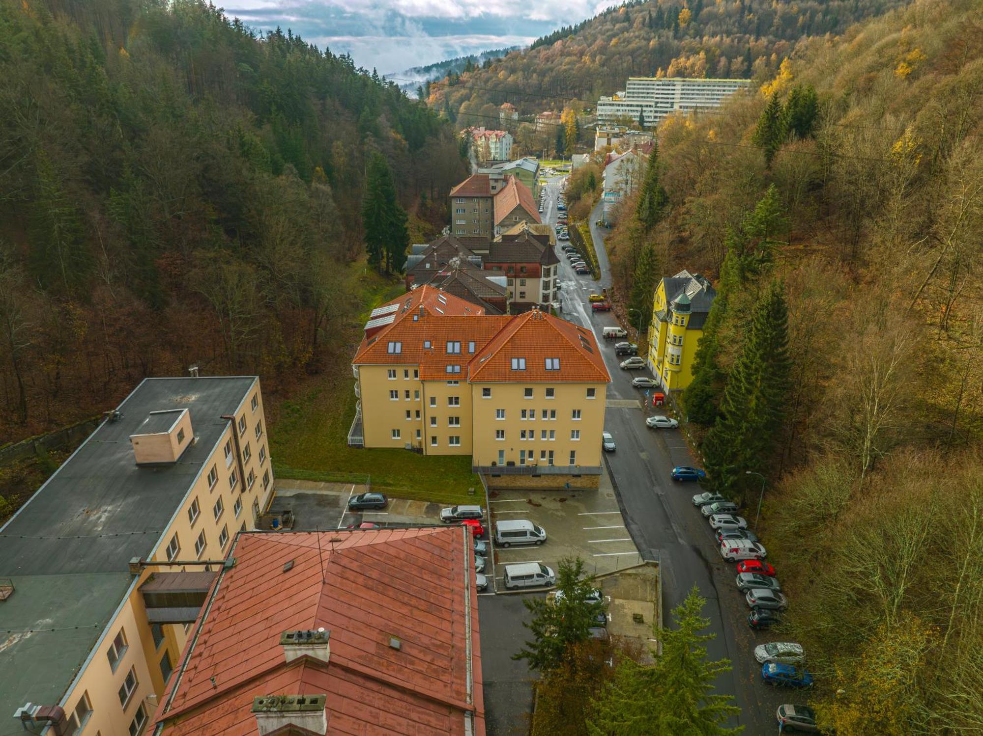 Apartman Claudia - Rezidence K Lanovce Jáchymov Buitenkant foto