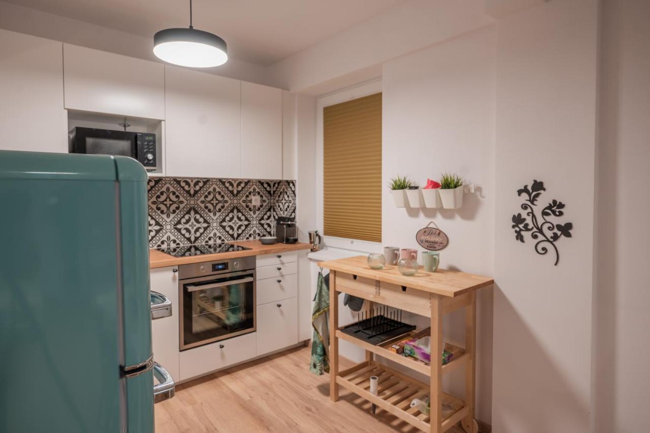 Apartman Claudia - Rezidence K Lanovce Jáchymov Buitenkant foto
