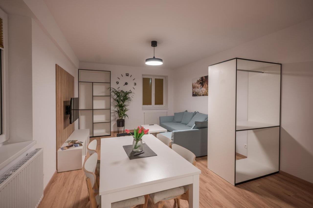 Apartman Claudia - Rezidence K Lanovce Jáchymov Buitenkant foto
