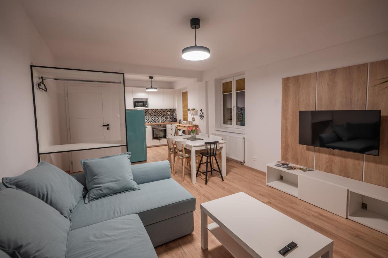 Apartman Claudia - Rezidence K Lanovce Jáchymov Buitenkant foto