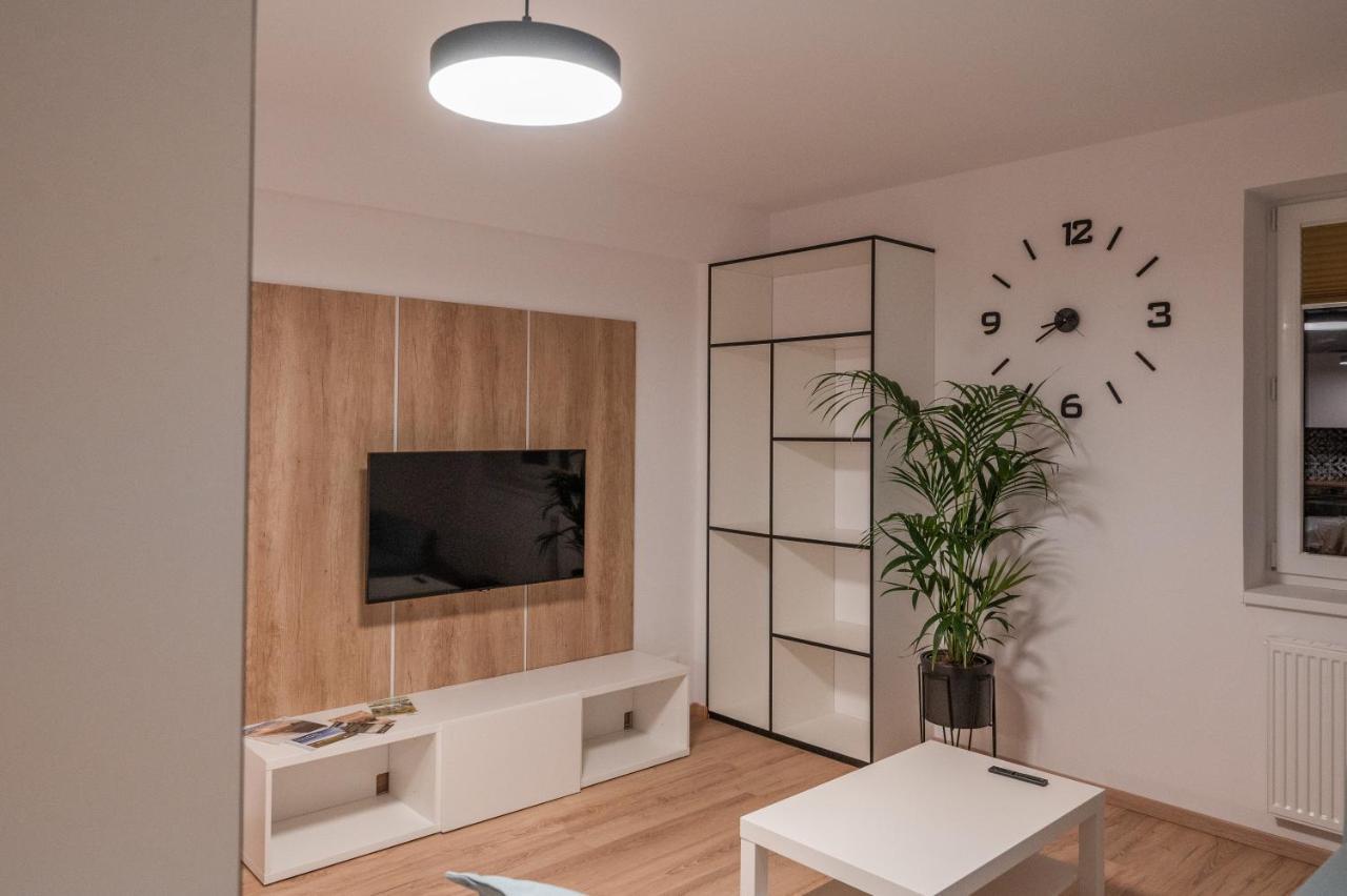 Apartman Claudia - Rezidence K Lanovce Jáchymov Buitenkant foto